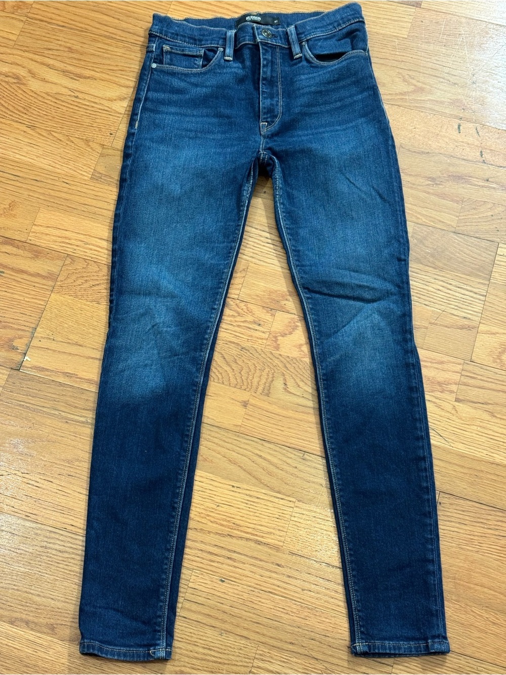 Hudson Barbara Super Skinny Dark Wash Skinny Jeans women’s 27